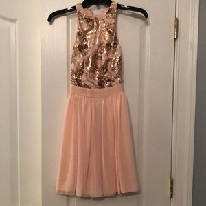 Promgirl NWT light pink and rose gold sequin Homecoming dress size small